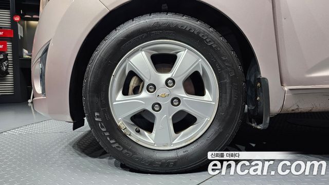 Chevrolet Spark 2012 thumb 6