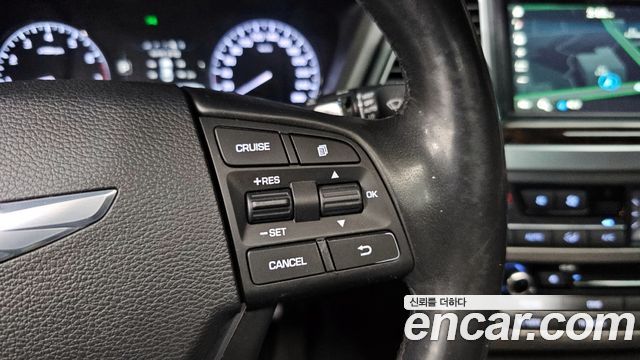 Hyundai Genesis 2015 thumb 12