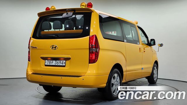 Hyundai Starex 2019 thumb 3