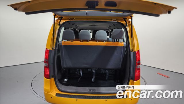 Hyundai Starex 2019 thumb 12