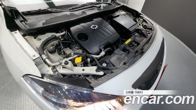 Renault Korea SM3 2010 thumb 6