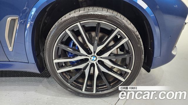 BMW X5 2021 thumb 5