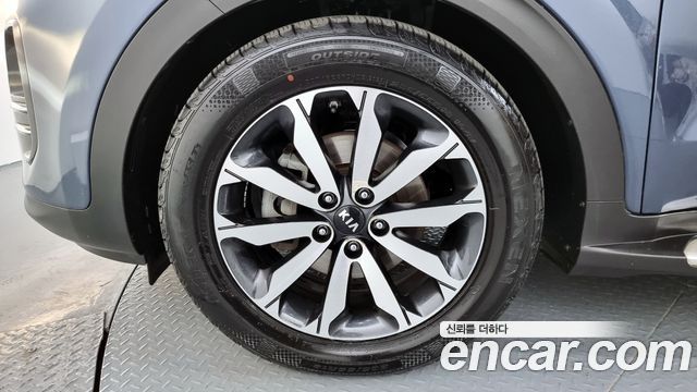 Kia Sportage 2016 thumb 5