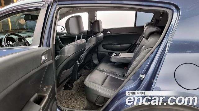 Kia Sportage 2016 thumb 12