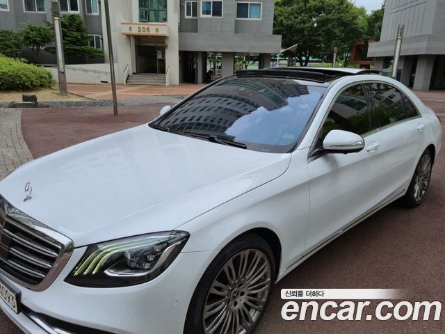 Mercedes-Benz S-Class 2018 thumb 8