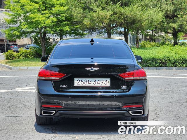Hyundai Genesis 2015 thumb 4