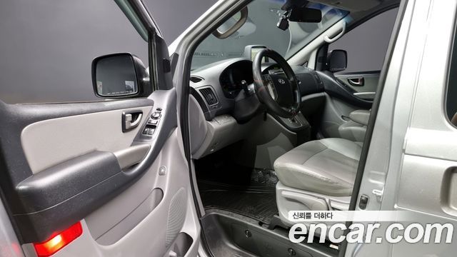 Hyundai Starex 2014 thumb 10
