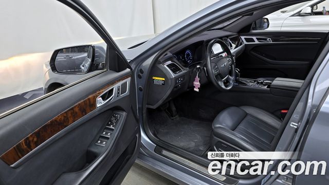 Hyundai Genesis 2014 thumb 10