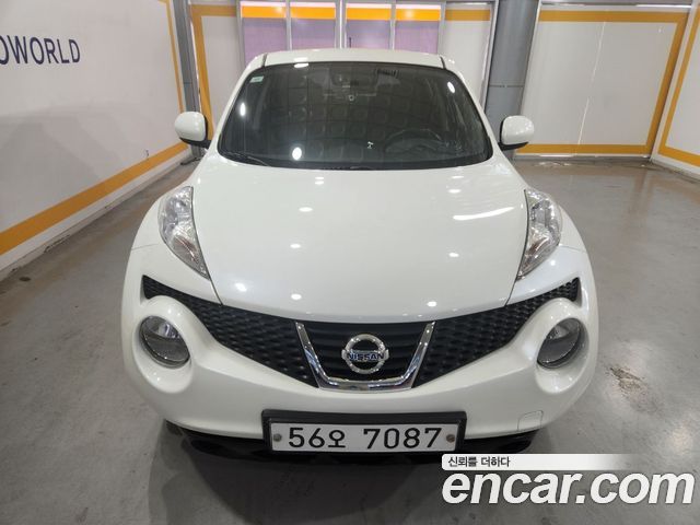 Nissan Juke 2014 thumb 11