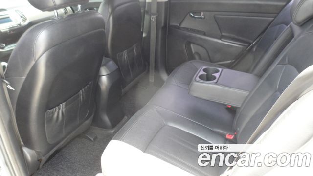 Kia Sportage 2011 thumb 7