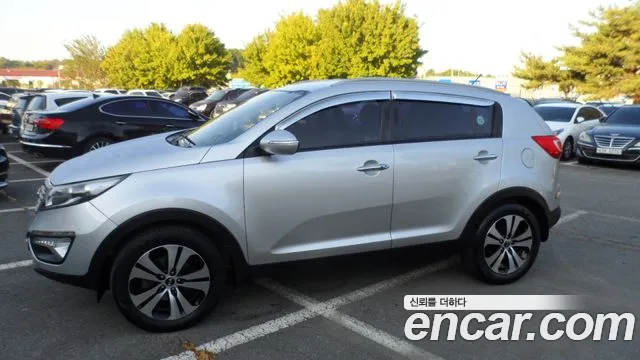 Kia Sportage 2011 thumb 11