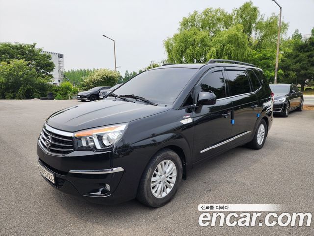 SsangYong Korando 2017 thumb 5