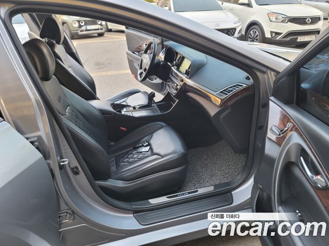 Hyundai Aslan 2016 thumb 10