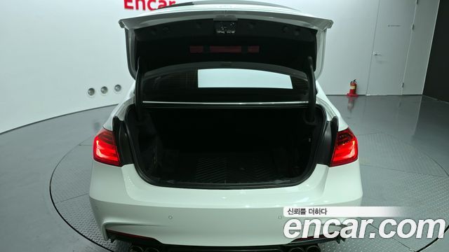 BMW 3 серии 2015 thumb 12