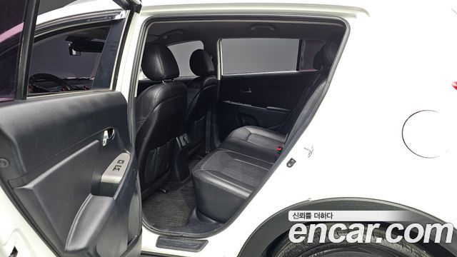 Kia Sportage 2015 thumb 12