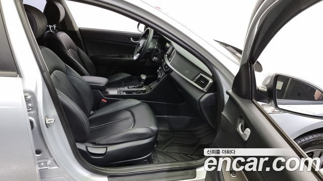 Kia K5 2018 thumb 10