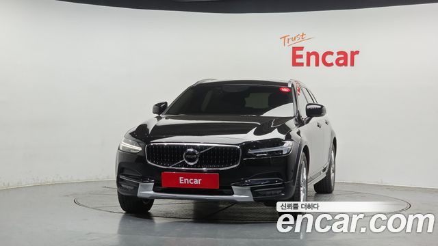 Volvo V90 2017 thumb 4
