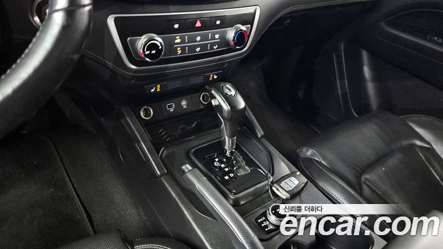 SsangYong Rexton 2020 thumb 9