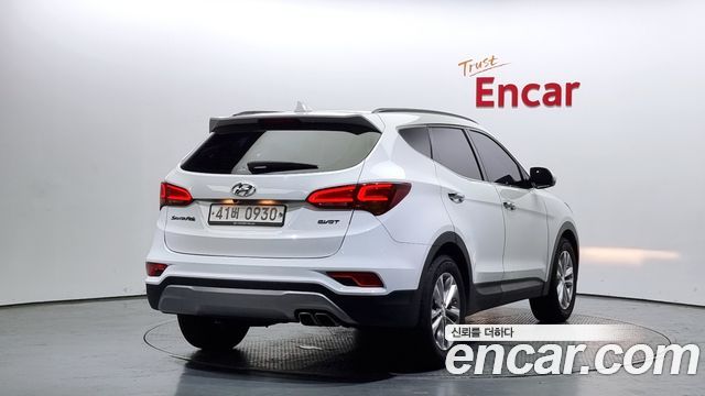 Hyundai Santa Fe 2016 thumb 3