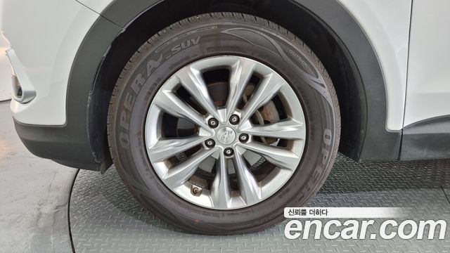 Hyundai Santa Fe 2016 thumb 6