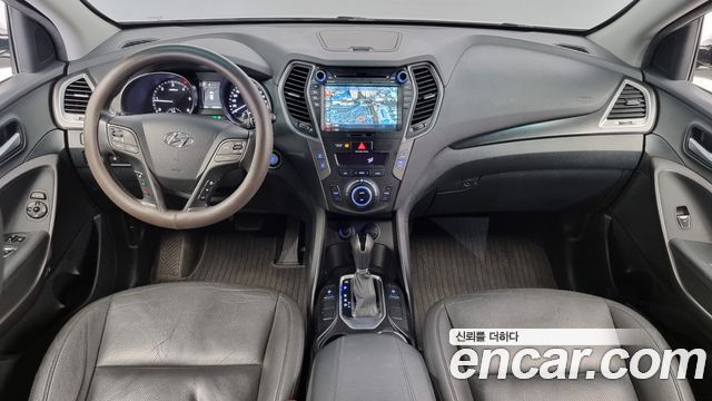 Hyundai Santa Fe 2016 thumb 8