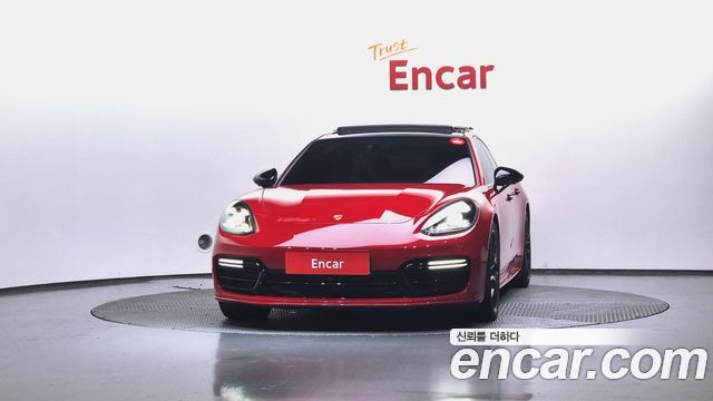 Porsche Panamera 2020 thumb 4