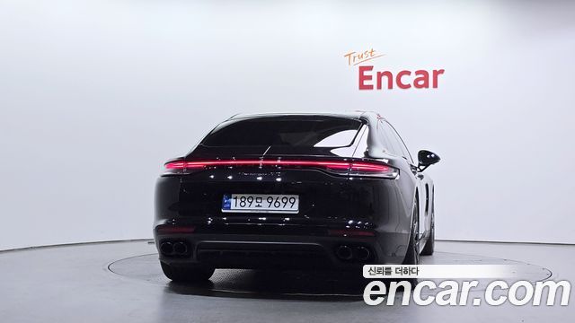 Porsche Panamera 2023 thumb 5