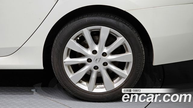 Renault Korea SM5 2010 thumb 6