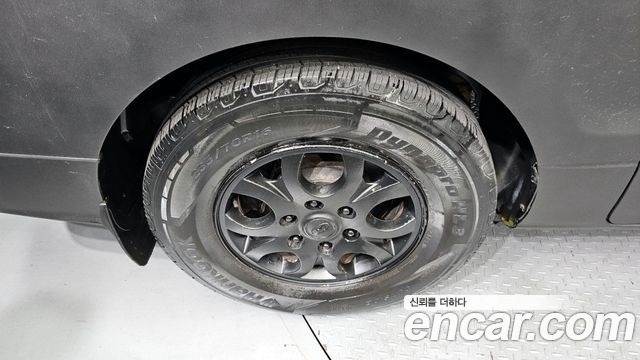 Hyundai Starex 2010 thumb 6