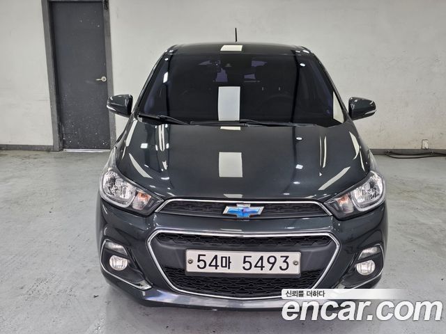 Chevrolet Spark 2018 thumb 2