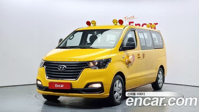 Hyundai Starex 2020 thumb 2