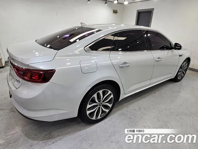 Renault Korea SM6 2016 thumb 12
