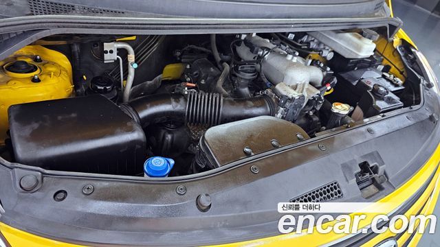 Hyundai Starex 2015 thumb 6