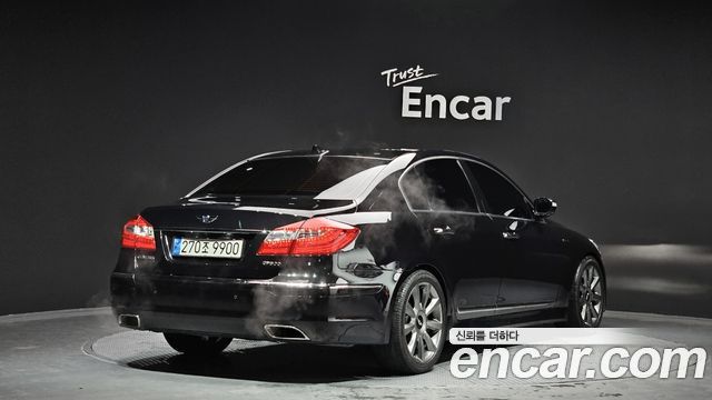 Hyundai Genesis 2012 thumb 3