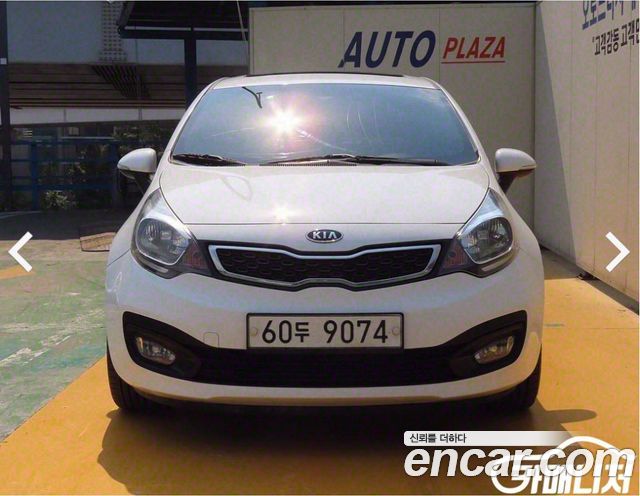 Kia Pride 2012 thumb 3