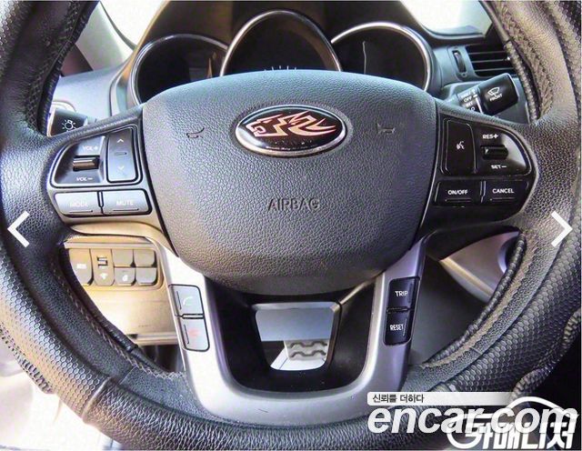 Kia Pride 2012 thumb 11
