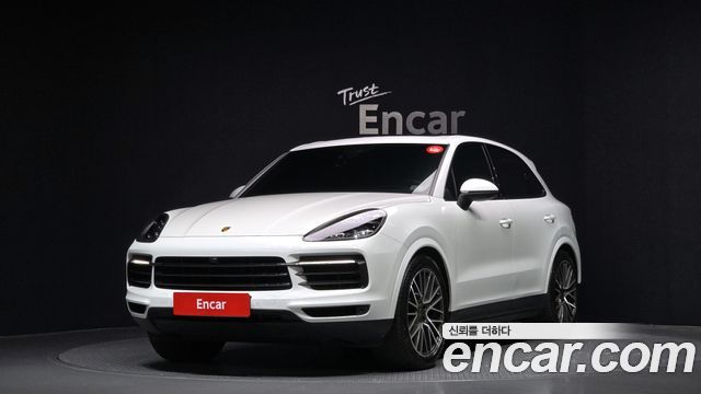 Porsche Cayenne 2021 thumb 2