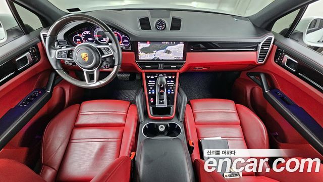 Porsche Cayenne 2021 thumb 7