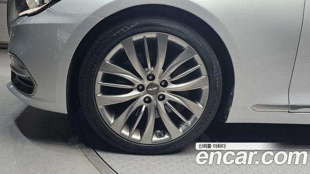 Genesis G80 2018 thumb 5