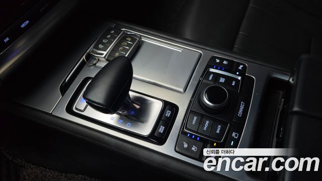 Genesis G80 2018 thumb 9