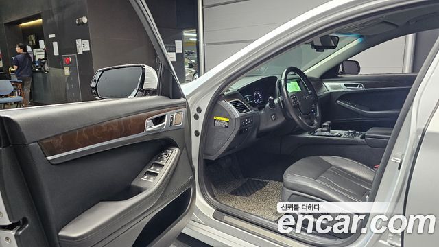 Genesis G80 2018 thumb 12