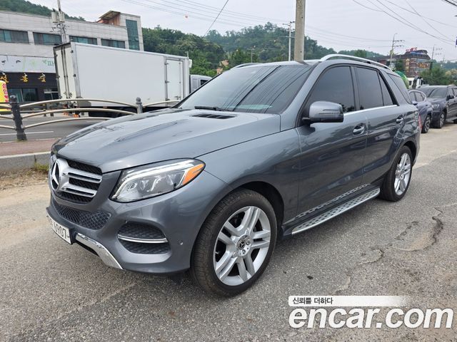 Mercedes-Benz GLE 2018 thumb 4