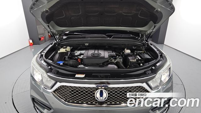 SsangYong Rexton 2018 thumb 7