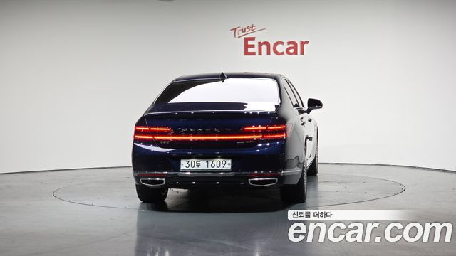 Genesis G90 2019 thumb 5