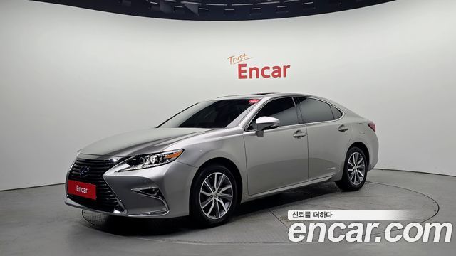 Lexus ES 2018 thumb 11