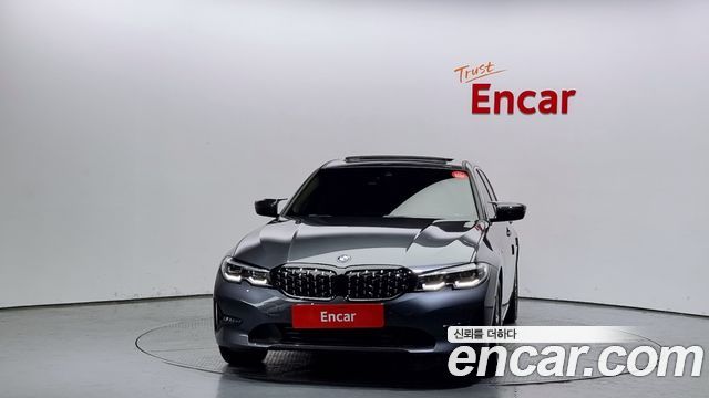 BMW 3 серии 2019 thumb 3