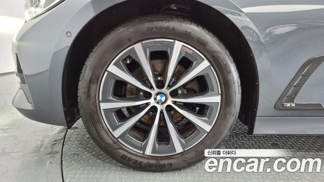 BMW 3 серии 2019 thumb 5