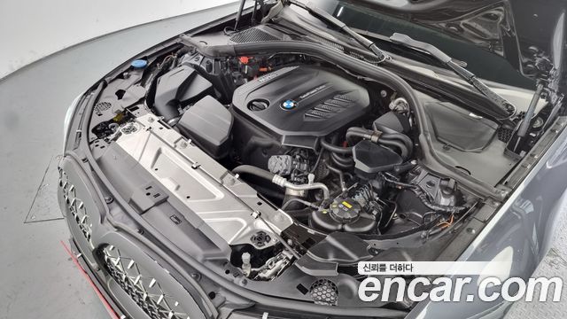 BMW 3 серии 2019 thumb 6