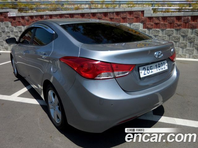 Hyundai Avante 2011 thumb 4