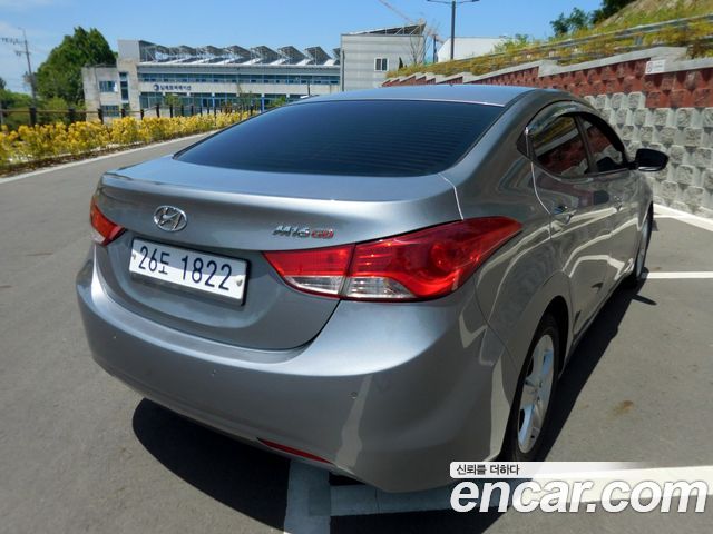 Hyundai Avante 2011 thumb 6